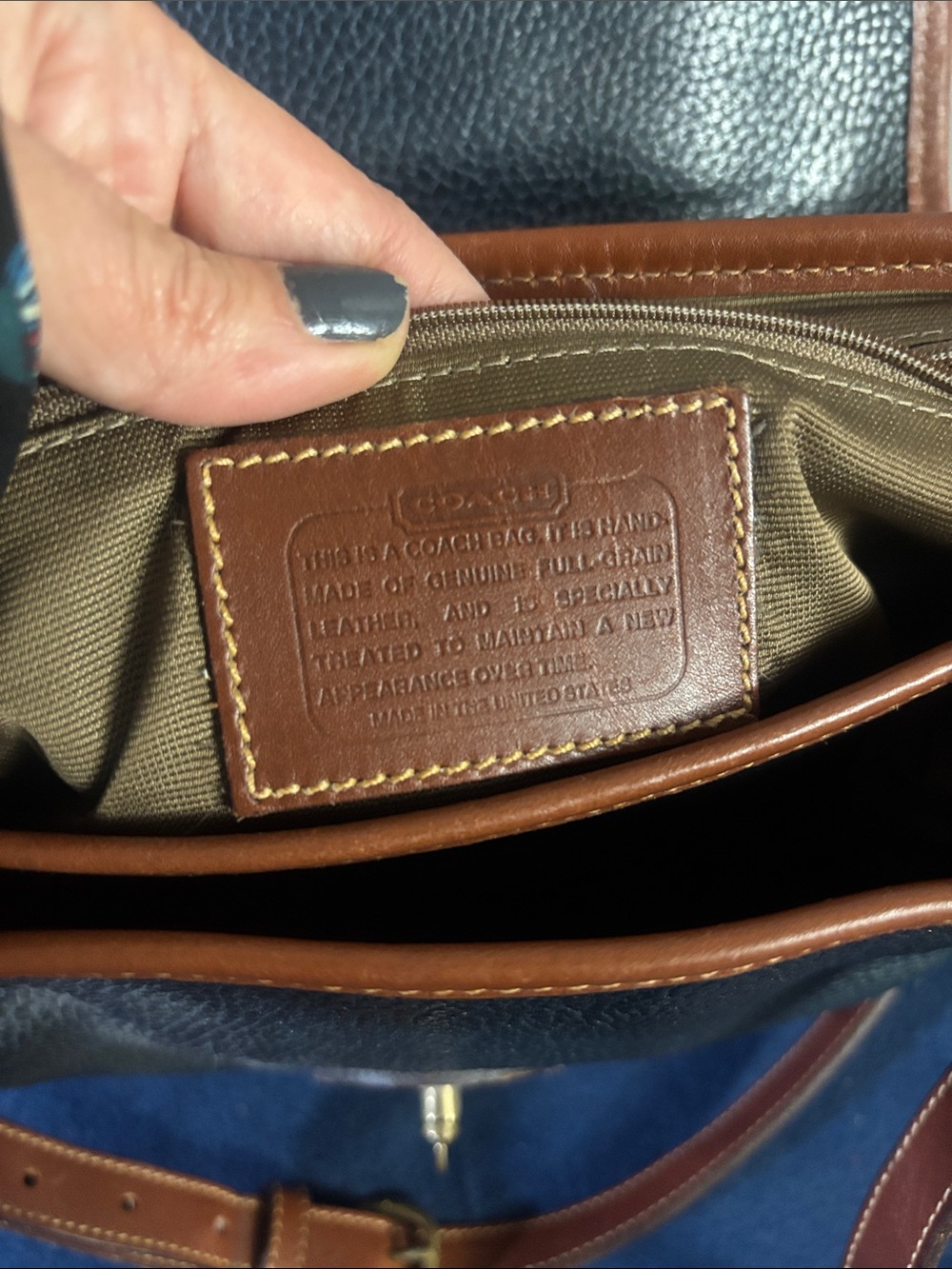 COACH Vintage Sheridan Collection Handbag Turnlock with original hang tag - Picture 15 of 16